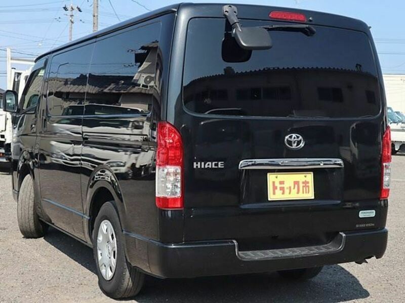 HIACE VAN-4