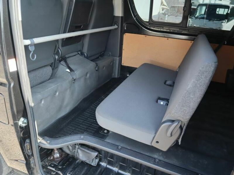 HIACE VAN-15
