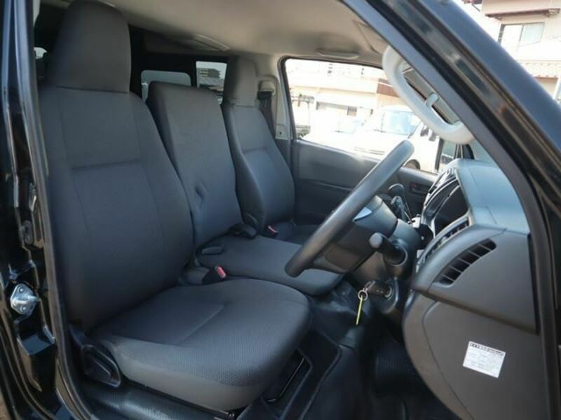 HIACE VAN-30