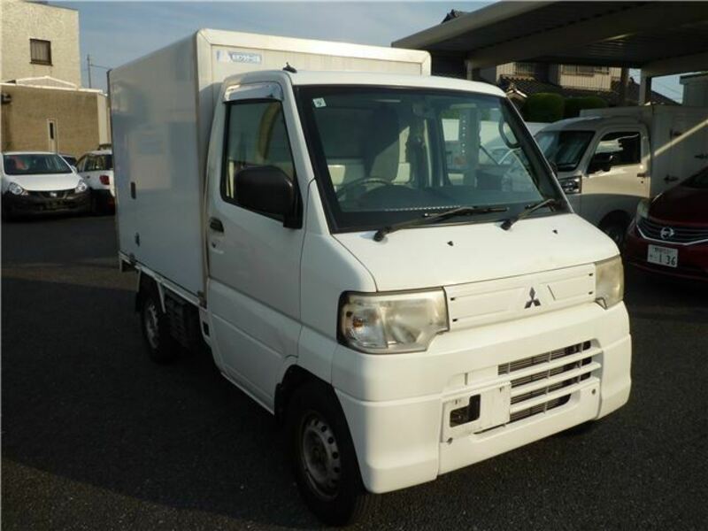 MINICAB TRUCK