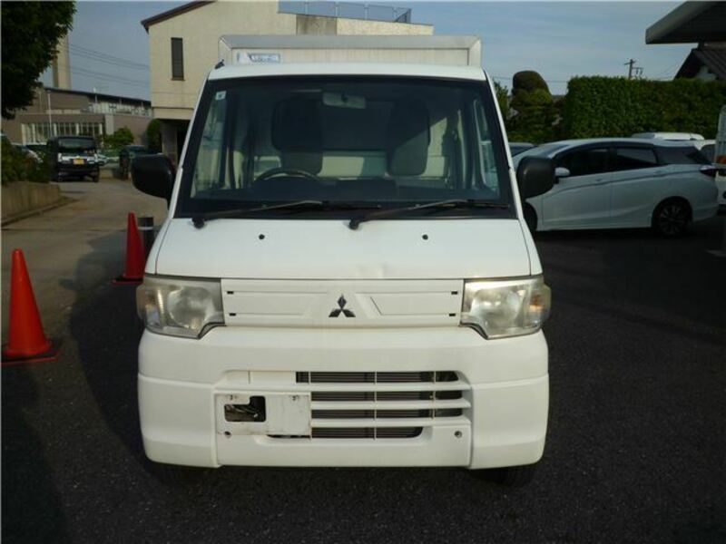 MINICAB TRUCK-10