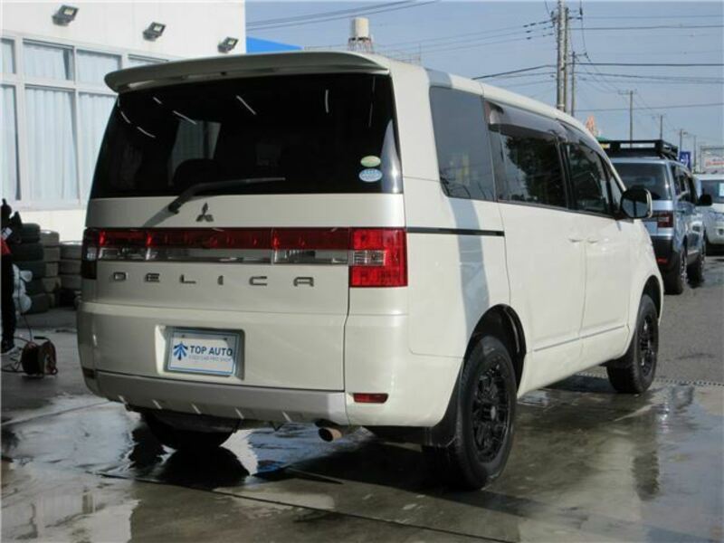 DELICA D5