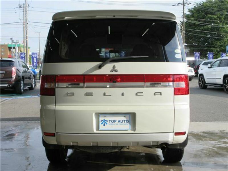 DELICA D5