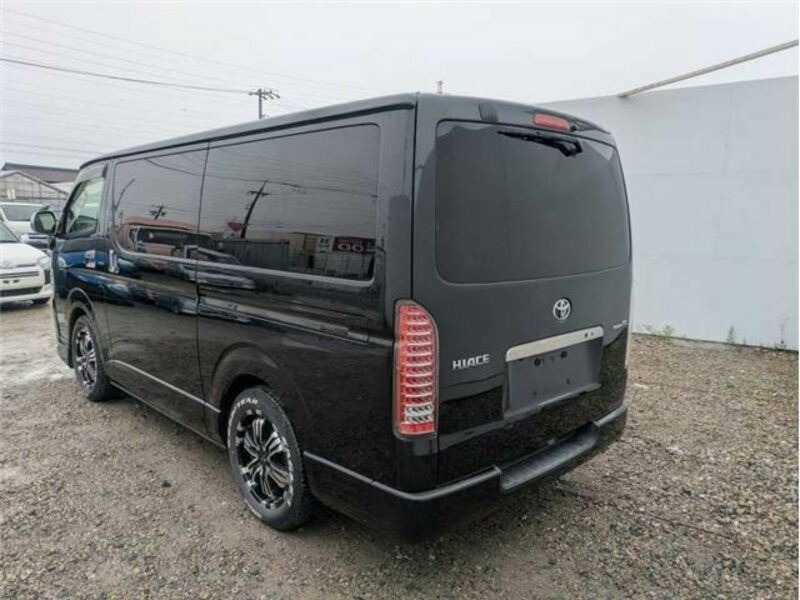 HIACE VAN-1