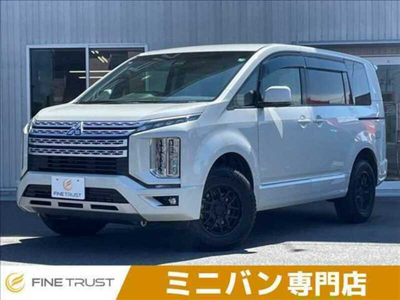 MITSUBISHI DELICA