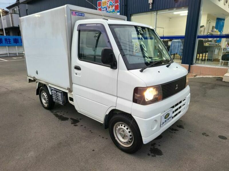 MINICAB TRUCK-0