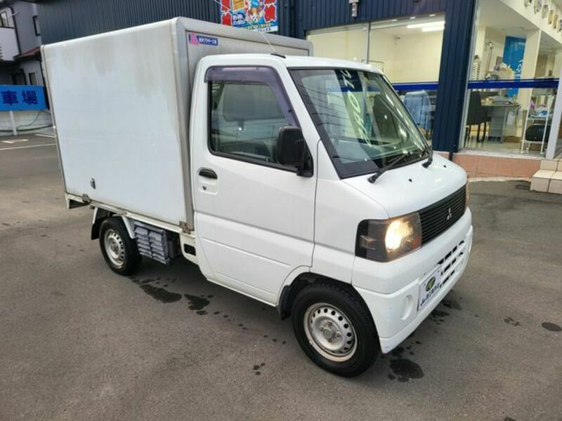 MINICAB TRUCK