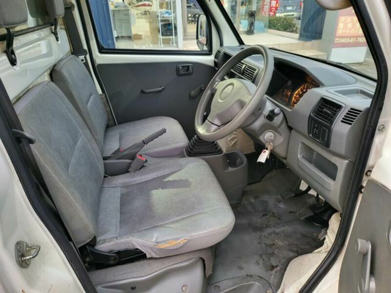 MINICAB TRUCK