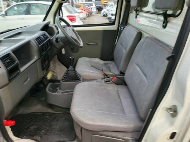 MINICAB TRUCK