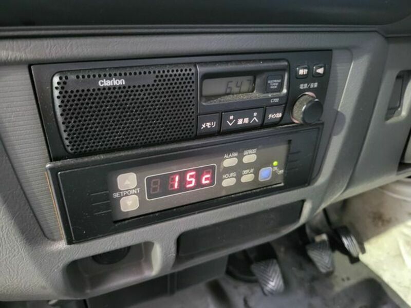 MINICAB TRUCK