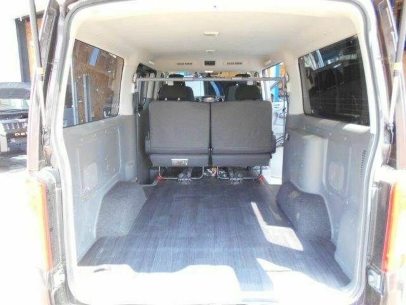 NV350 CARAVAN