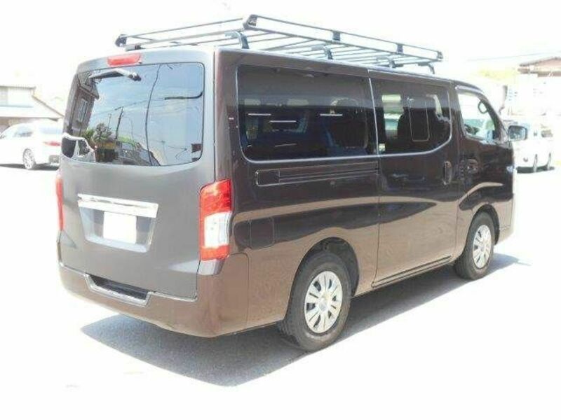 NV350 CARAVAN