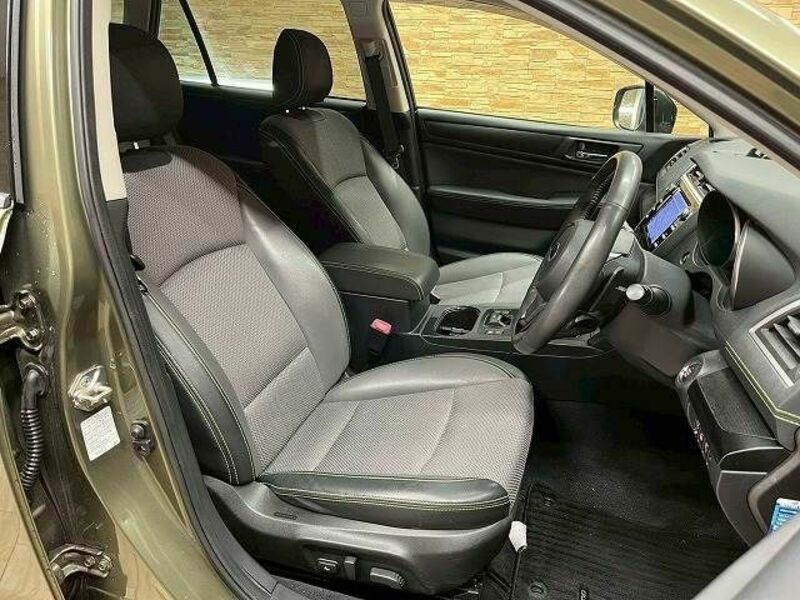 LEGACY OUTBACK