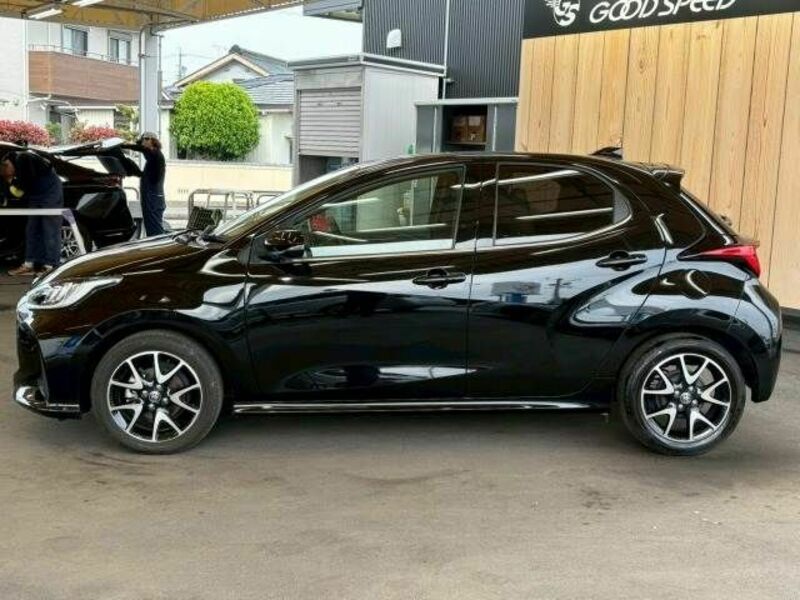 YARIS