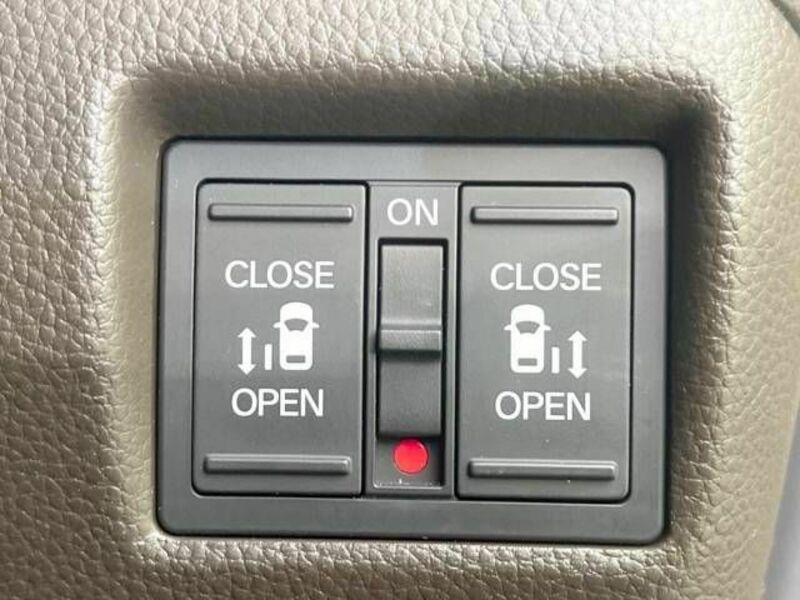 N BOX