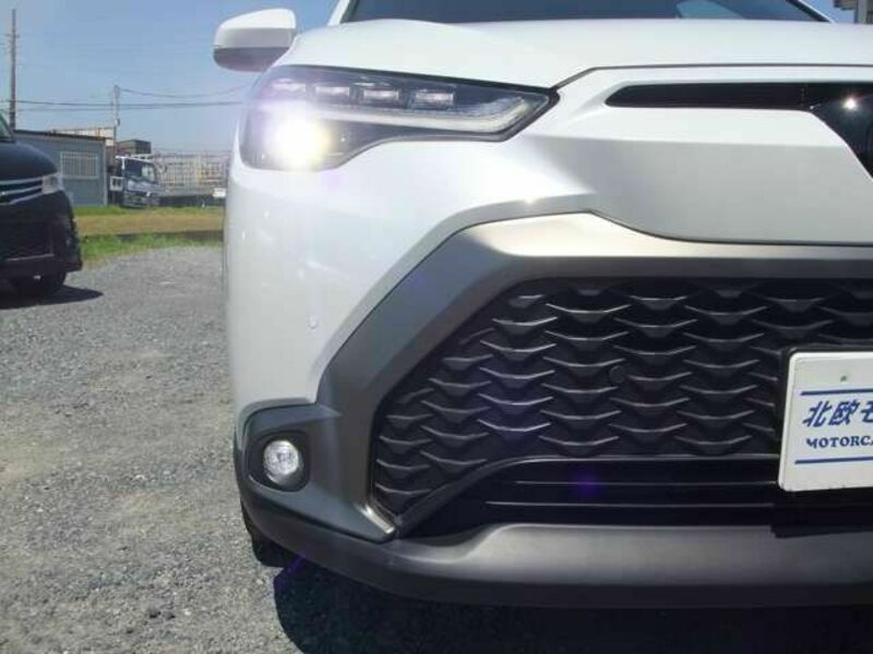 COROLLA CROSS-17