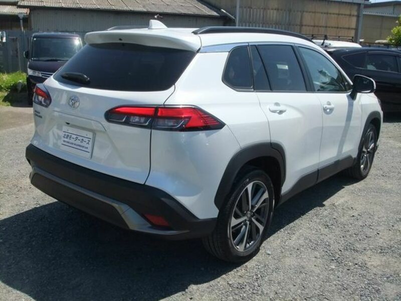 COROLLA CROSS-23