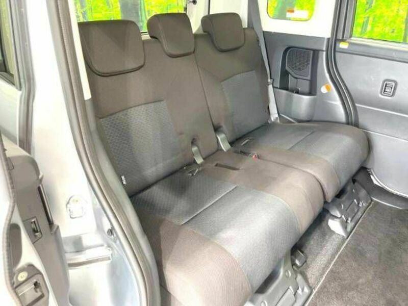 ROOMY