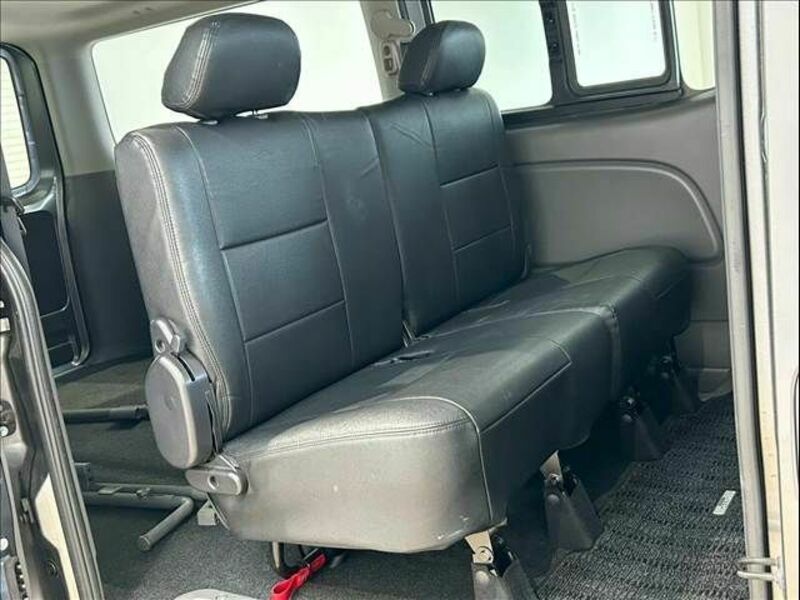 NV350 CARAVAN