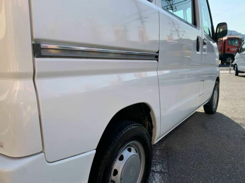 MINICAB VAN