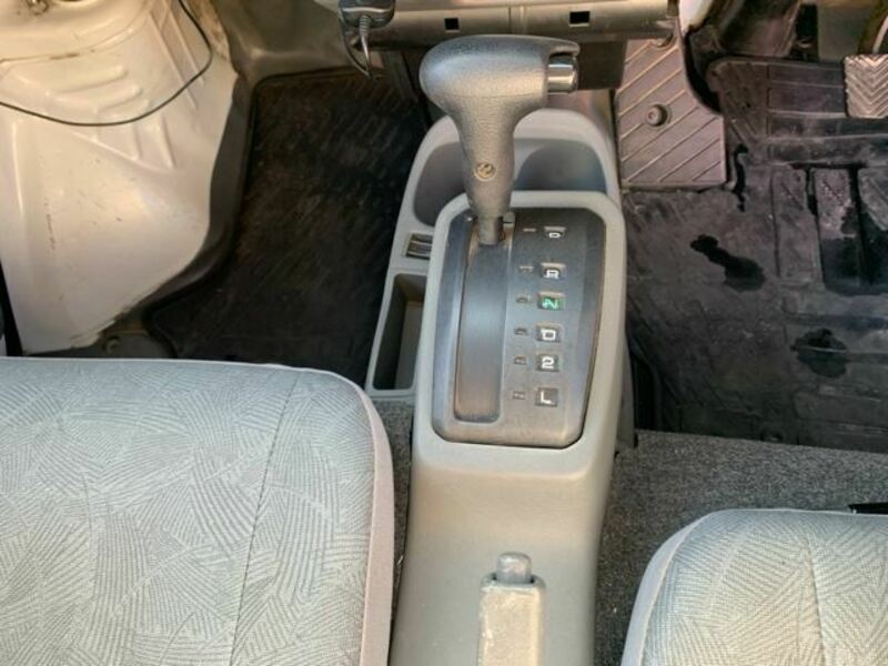 MINICAB VAN