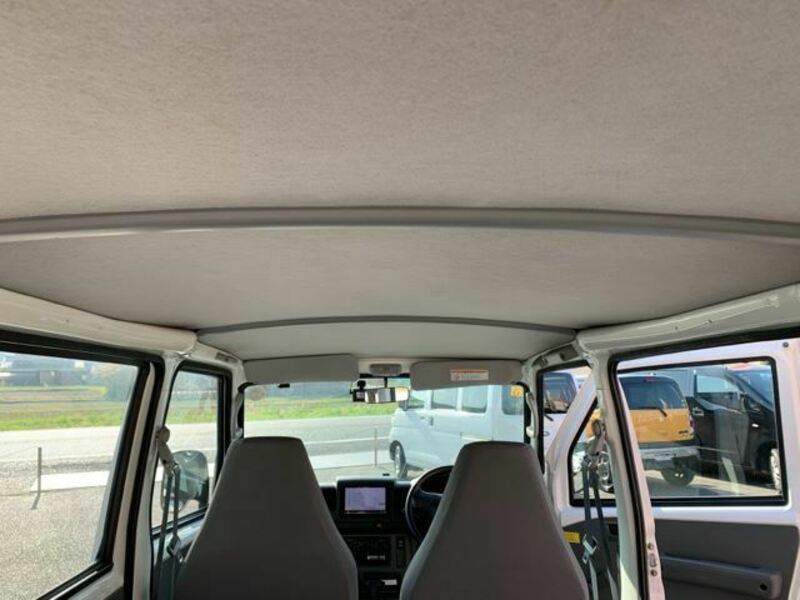 MINICAB VAN