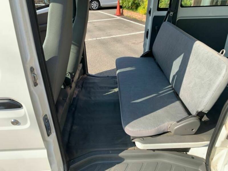 MINICAB VAN