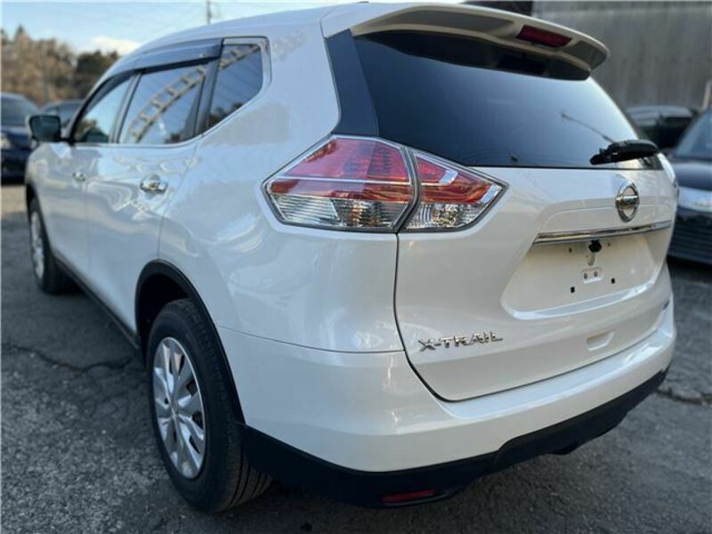 X-TRAIL