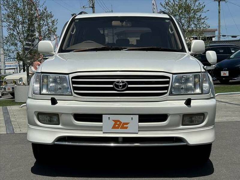 LAND CRUISER-8