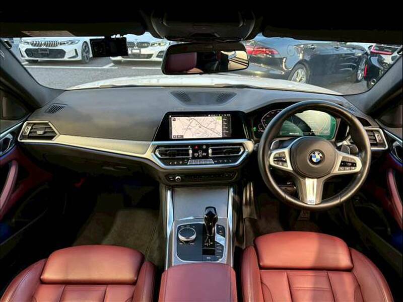 4 SERIES