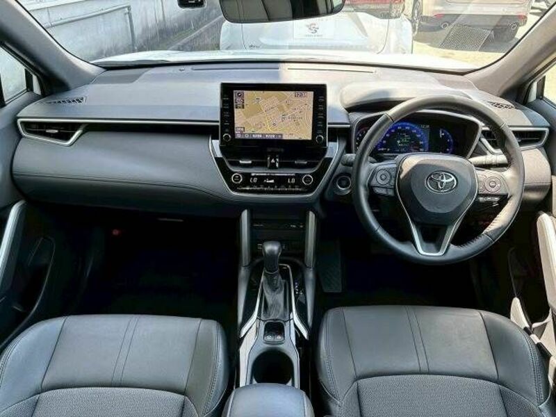 COROLLA CROSS-1