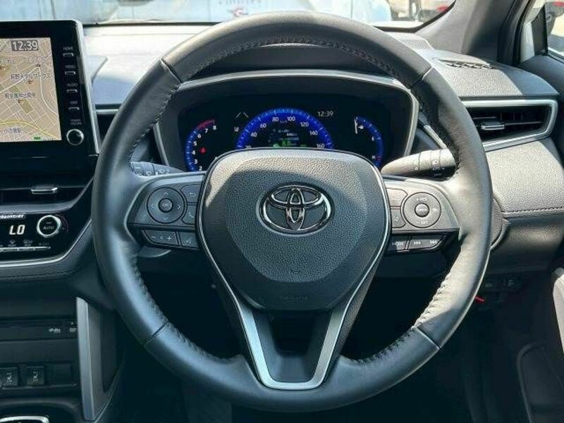 COROLLA CROSS-13