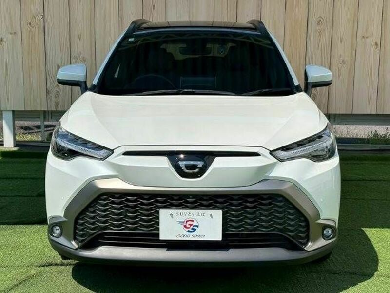 COROLLA CROSS-16