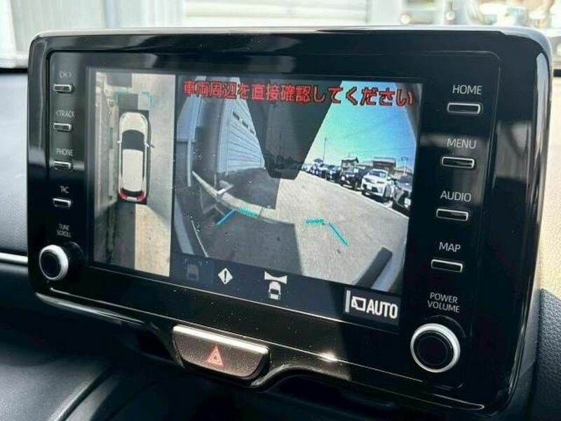 YARIS CROSS-3