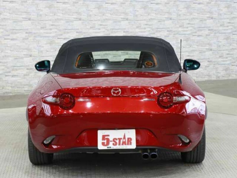 ROADSTER