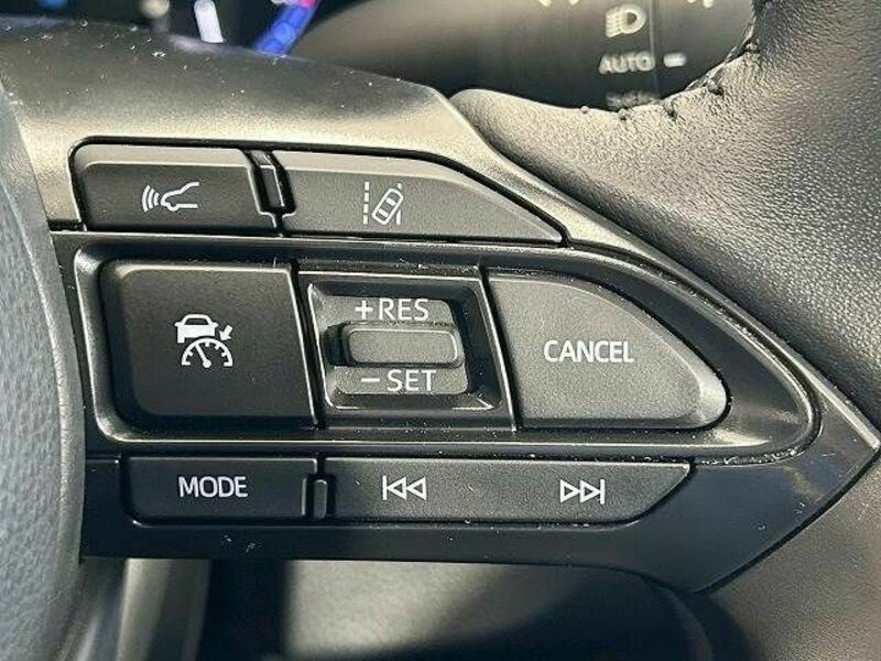 YARIS CROSS-5