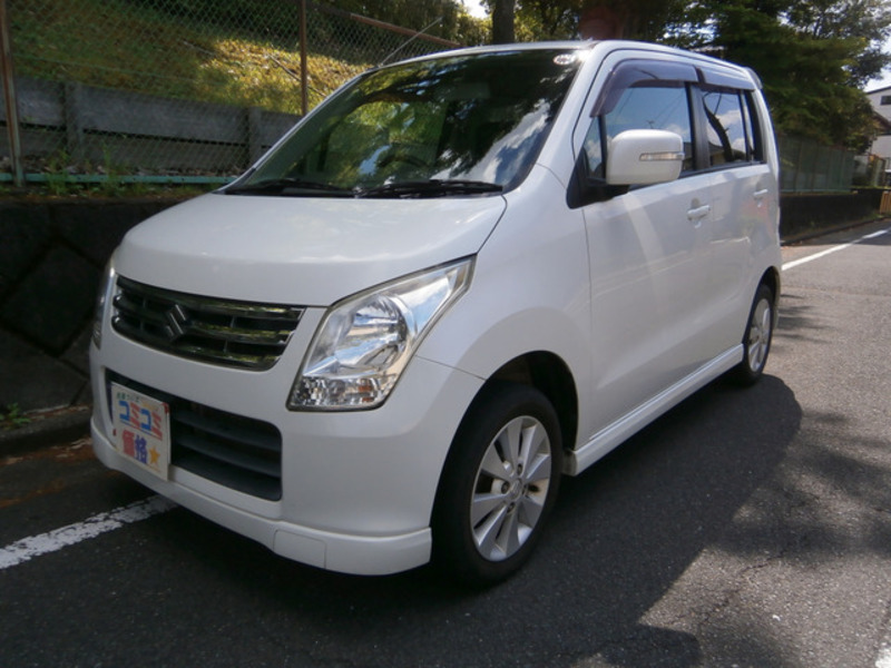 WAGON R-8