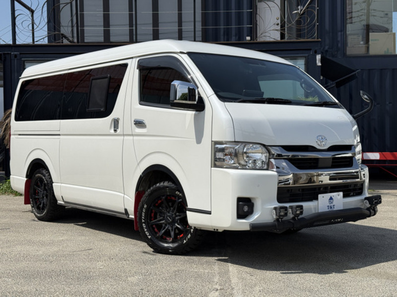 HIACE VAN