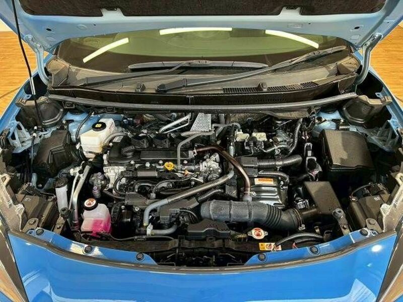 YARIS CROSS