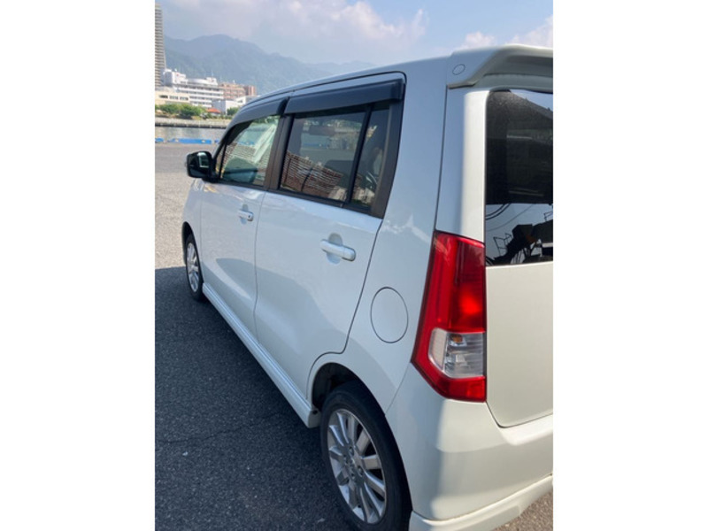 WAGON R-6