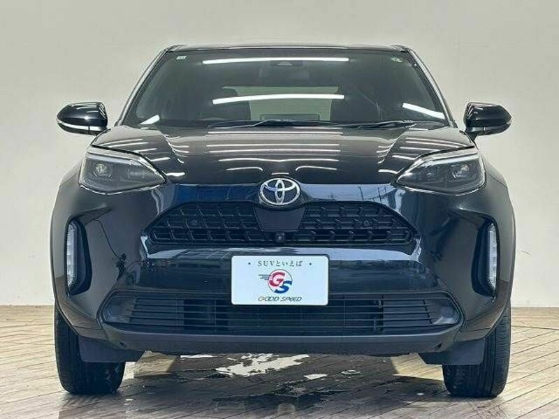 YARIS CROSS