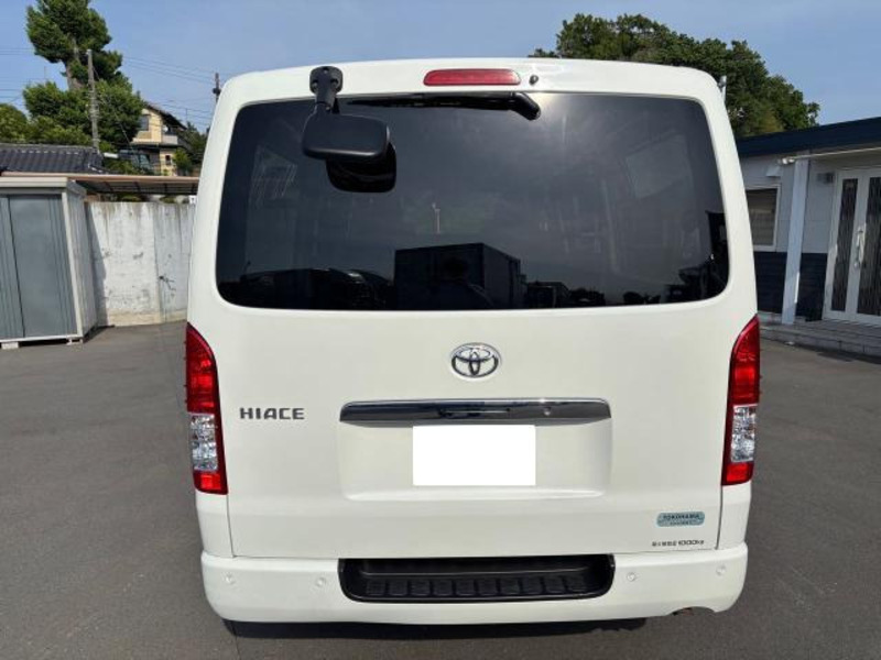 HIACE VAN