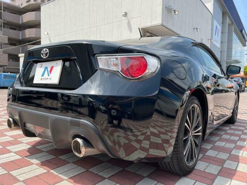 86