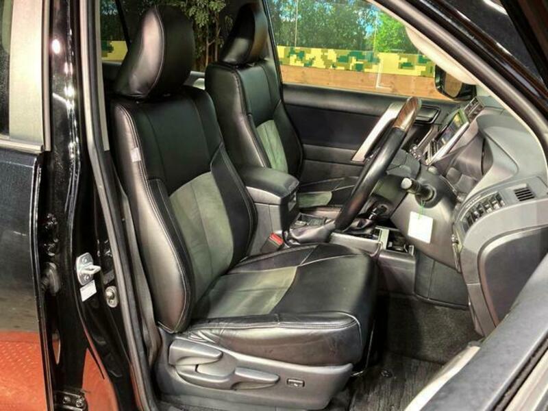 LAND CRUISER PRADO-7