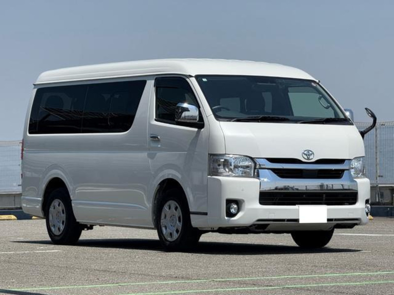 HIACE-0