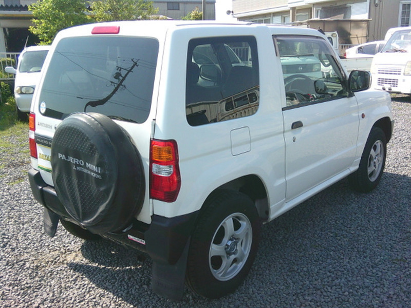 PAJERO MINI