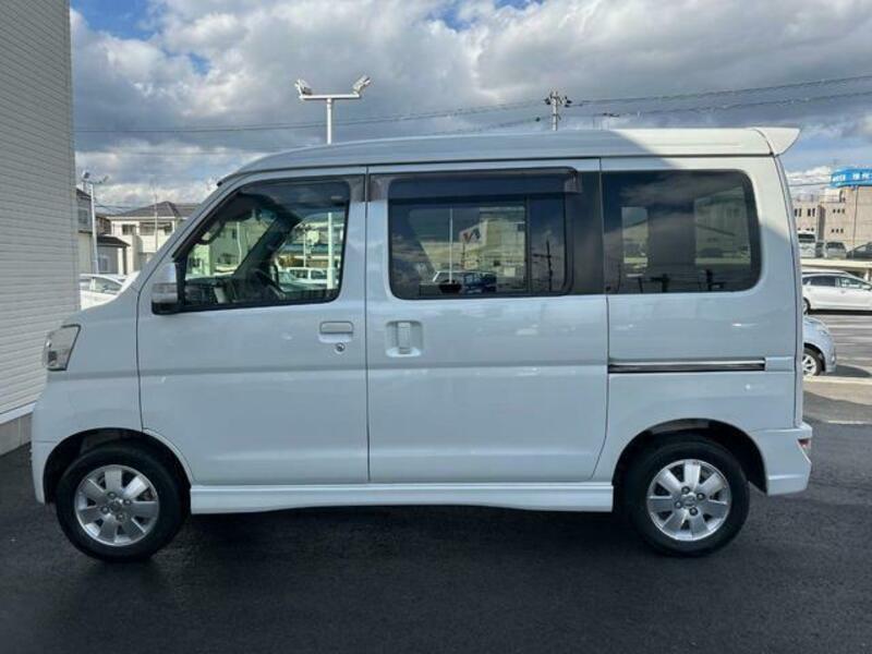 ATRAI WAGON