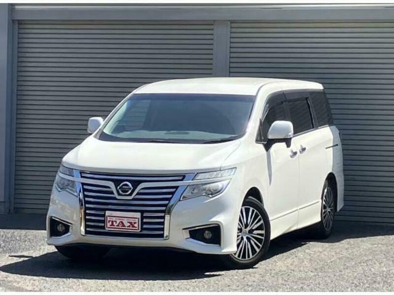 NISSAN ELGRAND