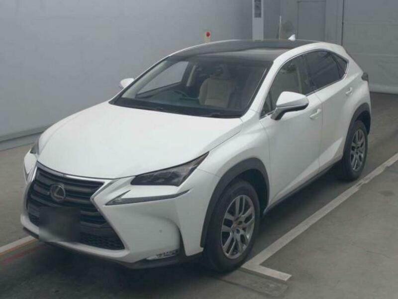 LEXUS　NX