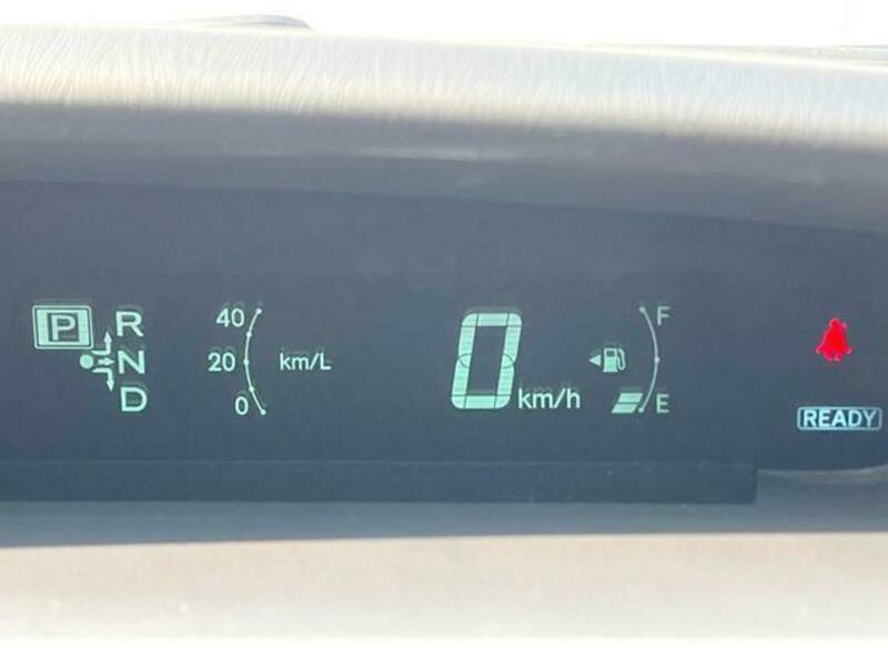 PRIUS-9